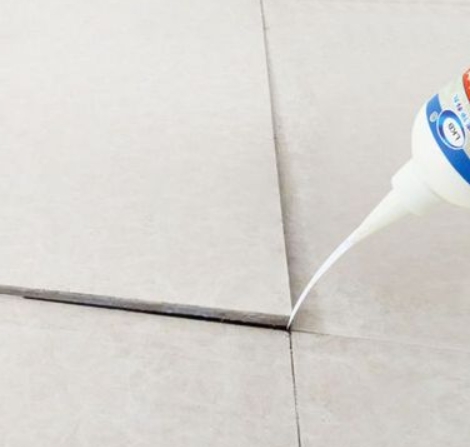安阳瓷砖空鼓维修公司分享卫生间瓷砖脱落的原因可能有以下几点